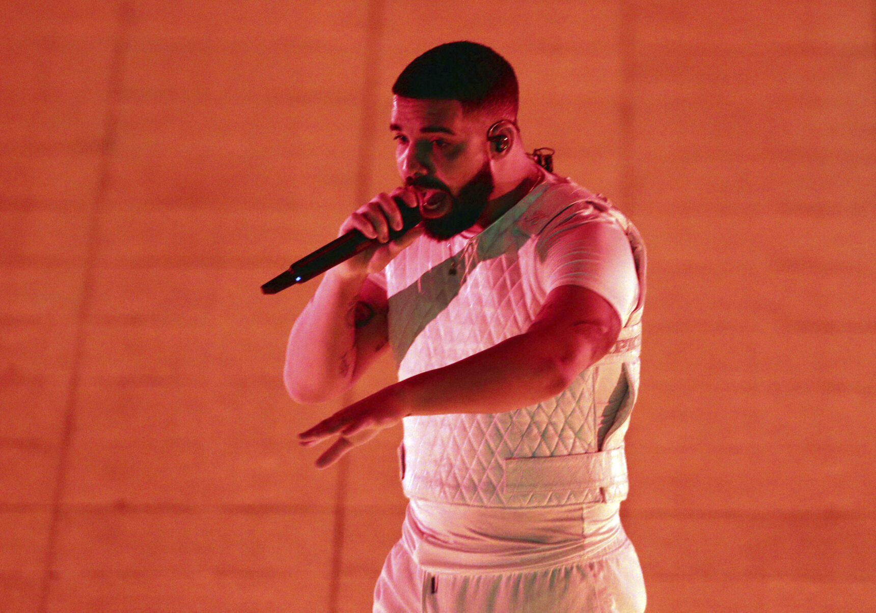 2018: Drake, “God’s Plan”